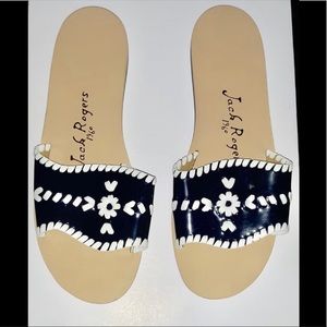JACK ROGERS NAVY PATTERNED LEATHER SLIDES